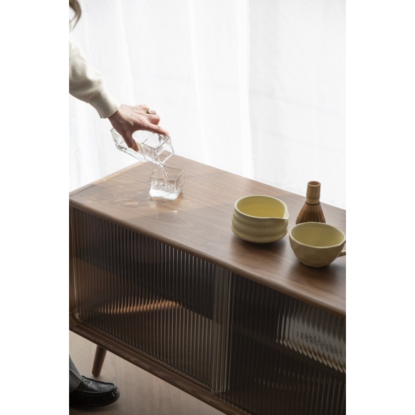 kapp Rise Medium Walnut