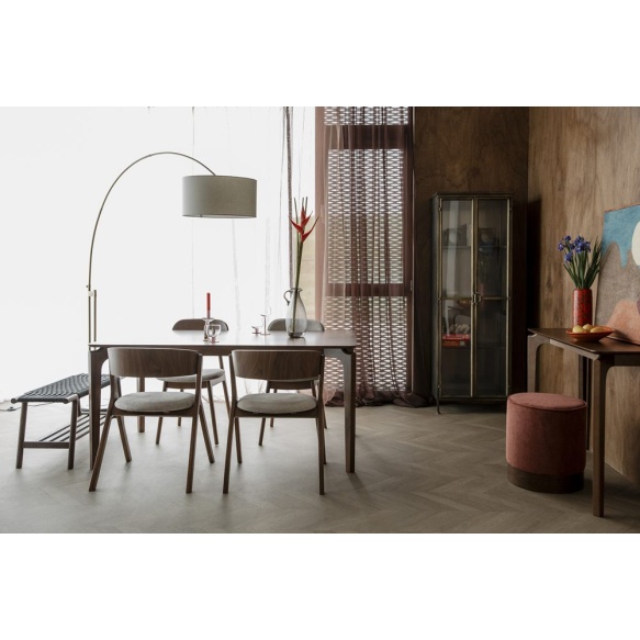 tumba Bellevue Red