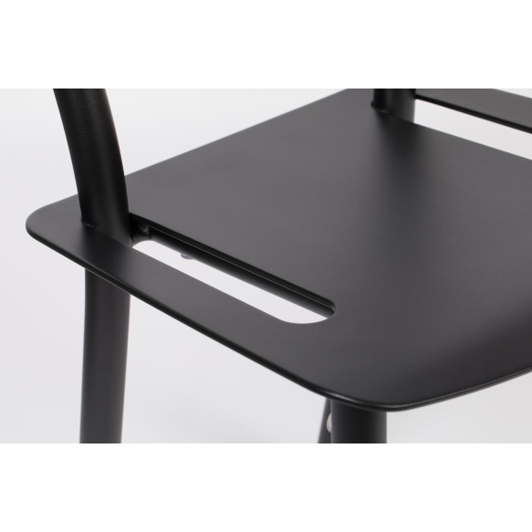 pihatuoli Friday, musta