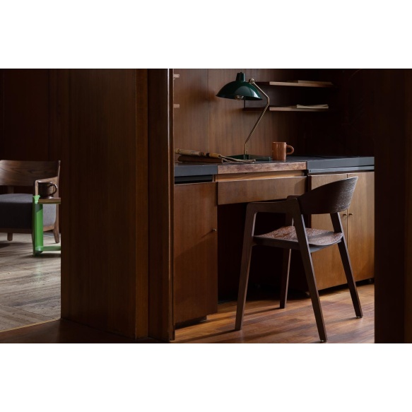 Tuoli Westlake Walnut