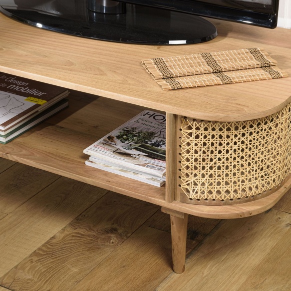 TV alus, puit + rotang