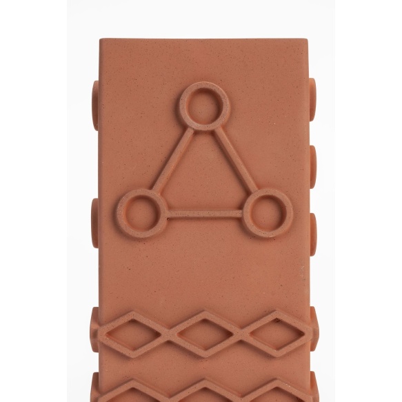 Vaas Graphic Square Terra