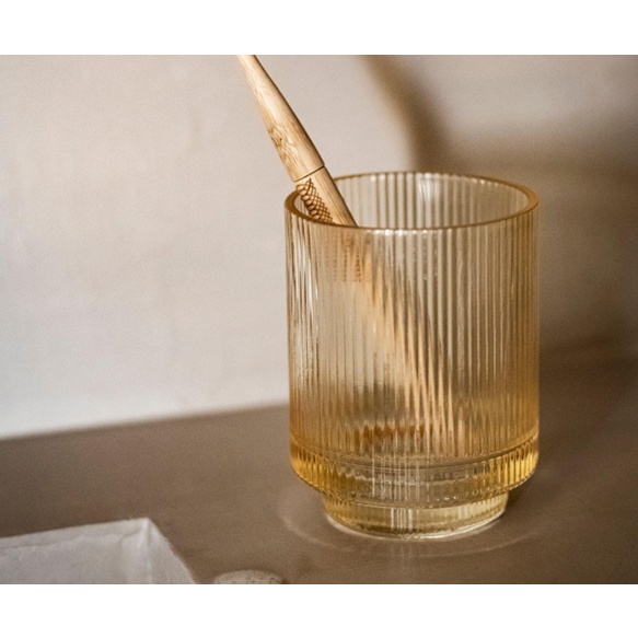 kollane klaasist tops 8x10 cm