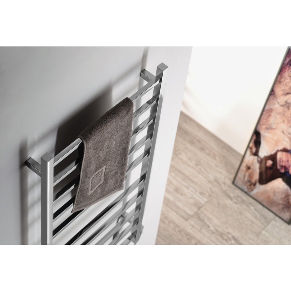 elektriradiaator taimeriga Eskinado 620x1160 mm, 120 W, poleeritud roostevaba teras